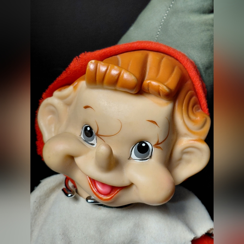RUSHTON CHRISTMAS ELF - Picture 8 of 11